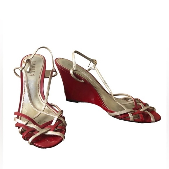 Lauren Ralph Lauren Berdy Red & Gold Open Toe Patent Leather Wedge Sandal Sz 9 - Picture 2 of 9